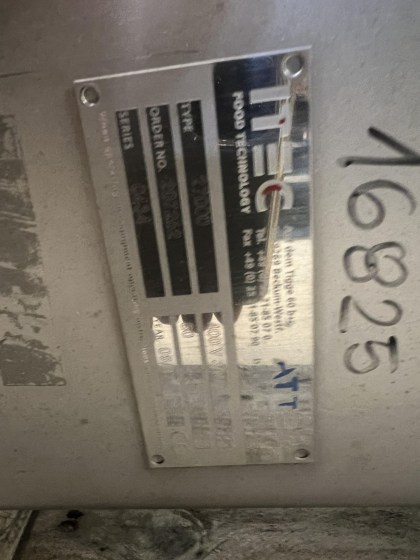 Itec Tote Bin Lifter Pic 02